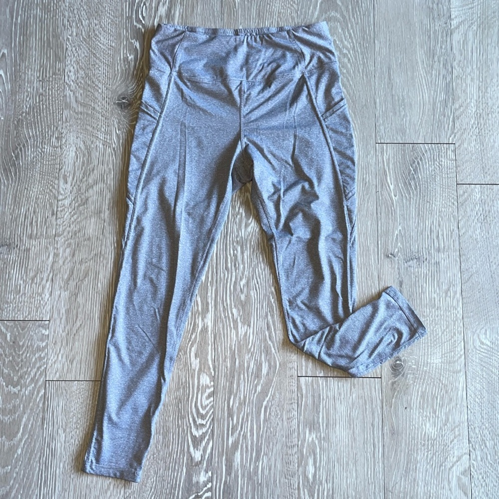 Danskin High-Waisted Atheltic Leggings with Pockets